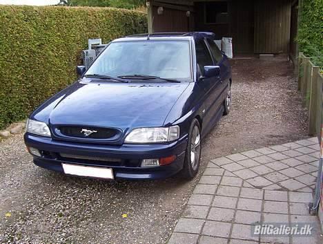 Ford Escort RS2000 - solgt billede 1