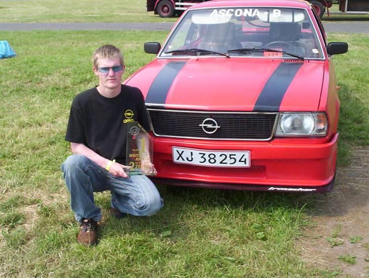 Opel Miss Ascona B - fik lige en pokal med hjem fra zeven, ik så dårligt. billede 18