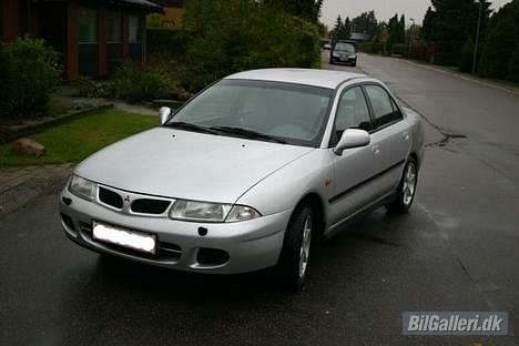 Mitsubishi Carisma billede 2
