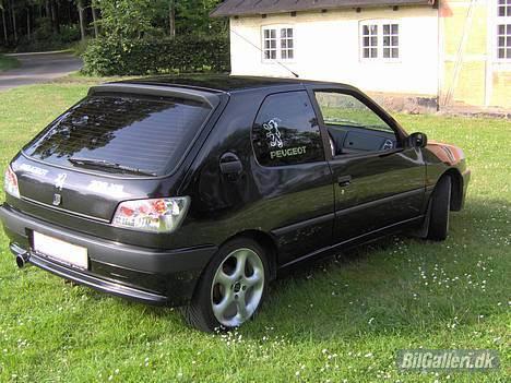 Peugeot 306 XS  -(SOLGT)- - Min Peugeot 306 set bagfra/fra siden billede 6