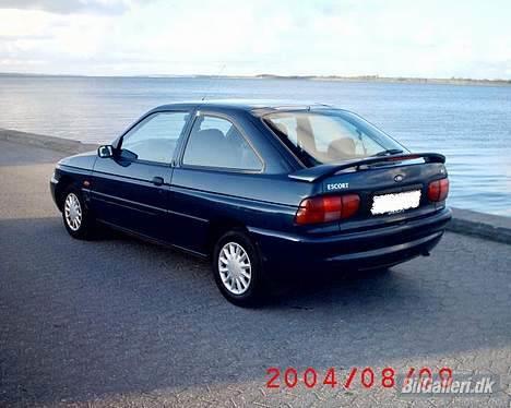 Ford Escort 1,6 clx- **solgt** billede 4