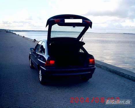 Ford Escort 1,6 clx- **solgt** billede 9
