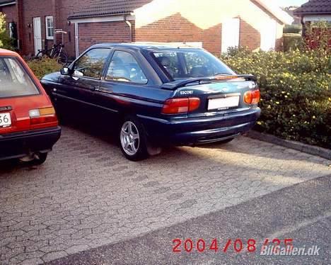 Ford Escort 1,6 clx- **solgt** billede 10