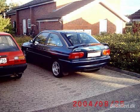 Ford Escort 1,6 clx- **solgt** billede 11