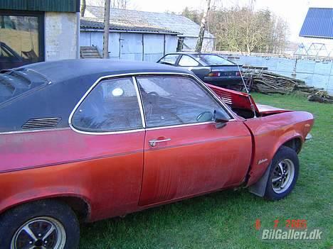 Opel manta a - En reservedels bil billede 5