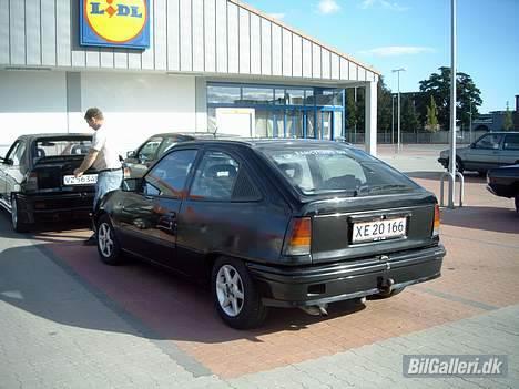 Opel kadett E *solgt* - træf grenå sep.05 billede 12