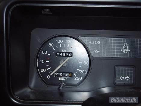 Ford Sierra clx "soldt" - der er kilometer garanti billede 9