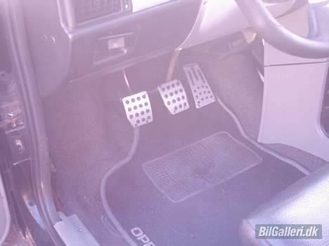 Opel Kadett e billede 15