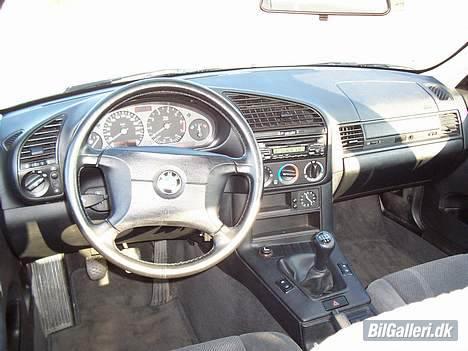 BMW 316i Bavaria E36 (solgt) billede 7