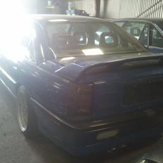 Opel Omega 3000 Turbo