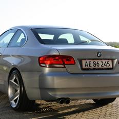 BMW E92 325i SOLGT