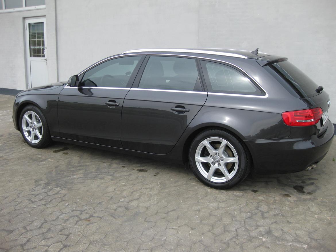 Audi a4 avavnt 2,0 tdi b8 billede 2
