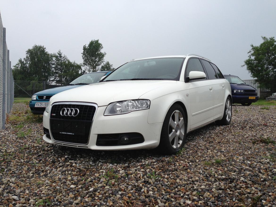 Audi A4 Avant S-Line billede 11