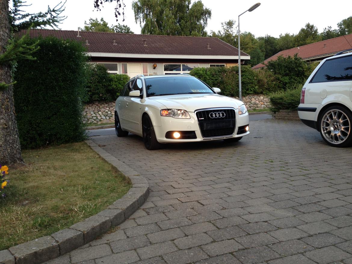 Audi A4 Avant S-Line billede 8