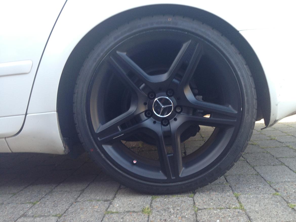 Audi A4 Avant S-Line billede 10