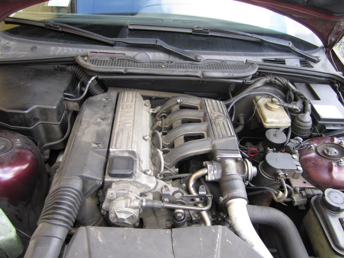 BMW 318 TDS (solgt) billede 6