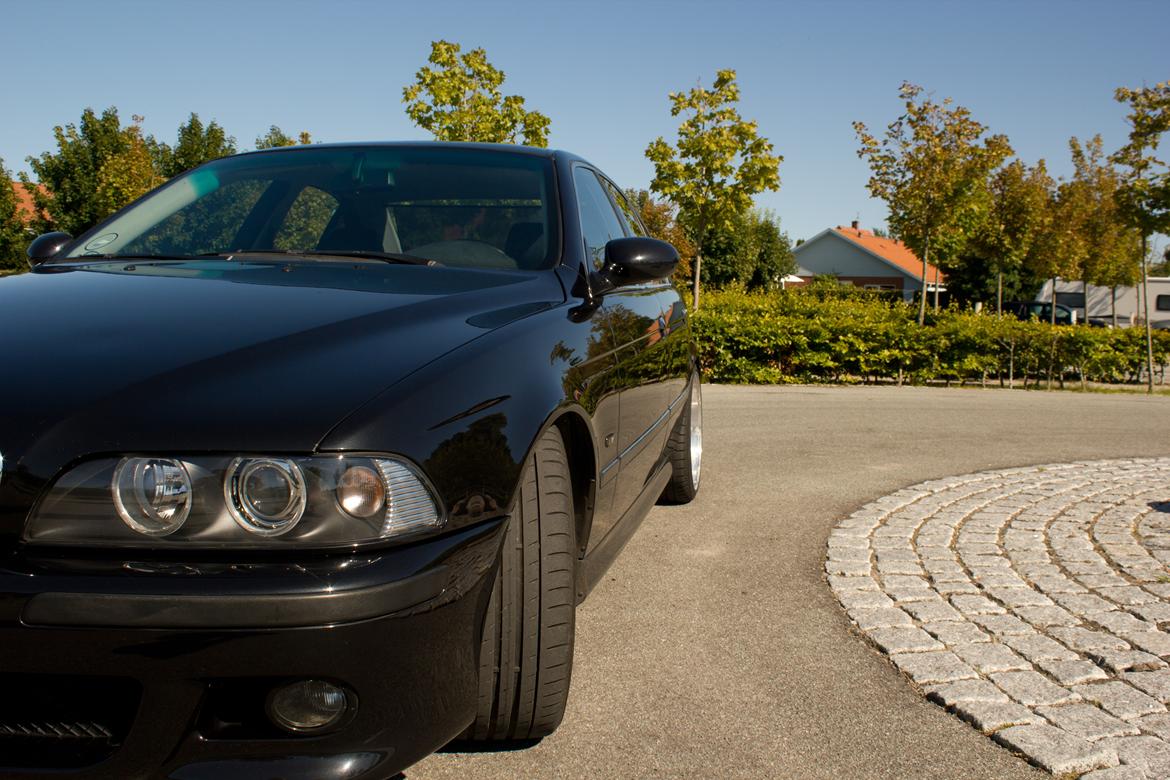 BMW E39 523i 2.5 M-tech billede 3
