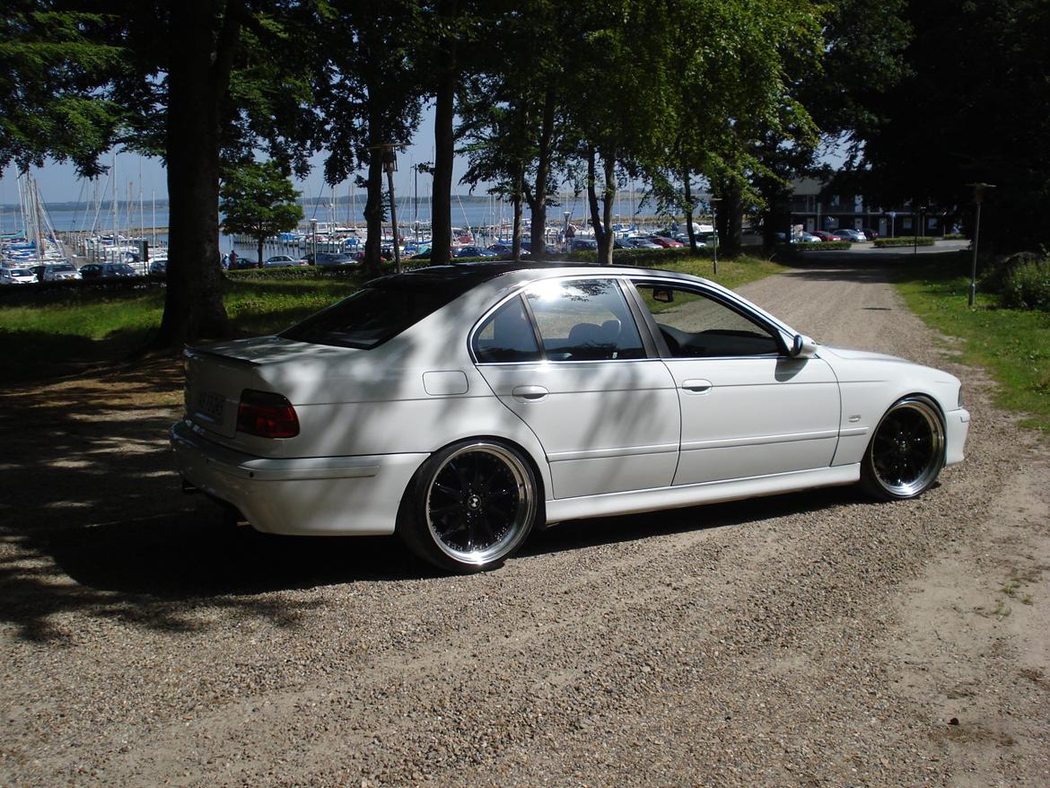 BMW E39 528I /// billede 2