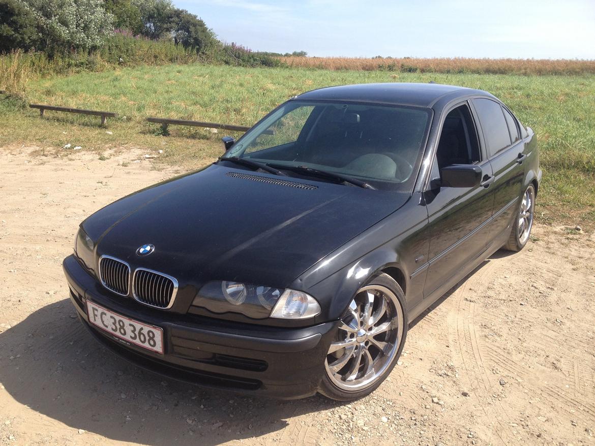 BMW 320d (solgt) billede 2