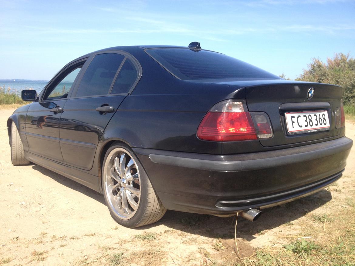 BMW 320d (solgt) billede 11