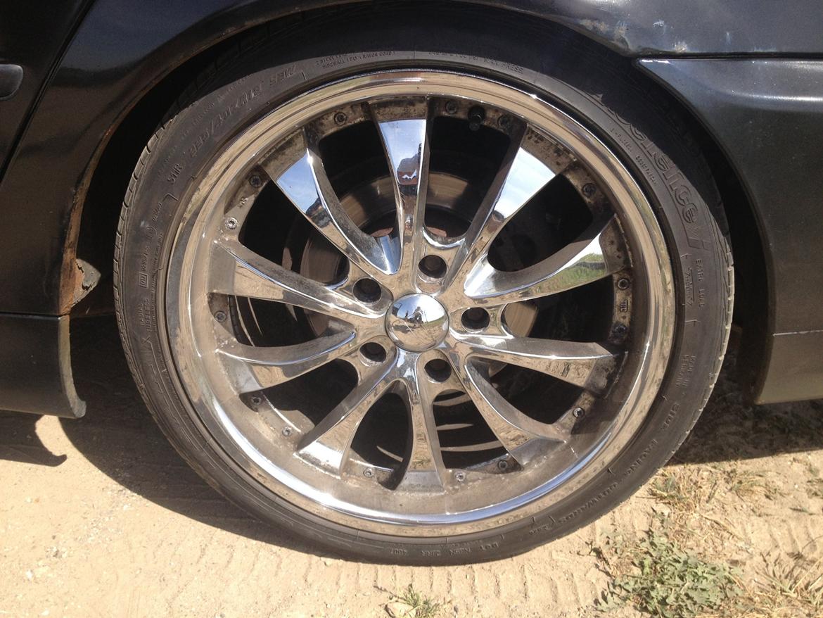 BMW 320d (solgt) billede 17