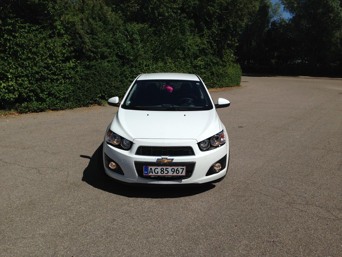 Chevrolet Aveo LTZ Hatchback billede 2