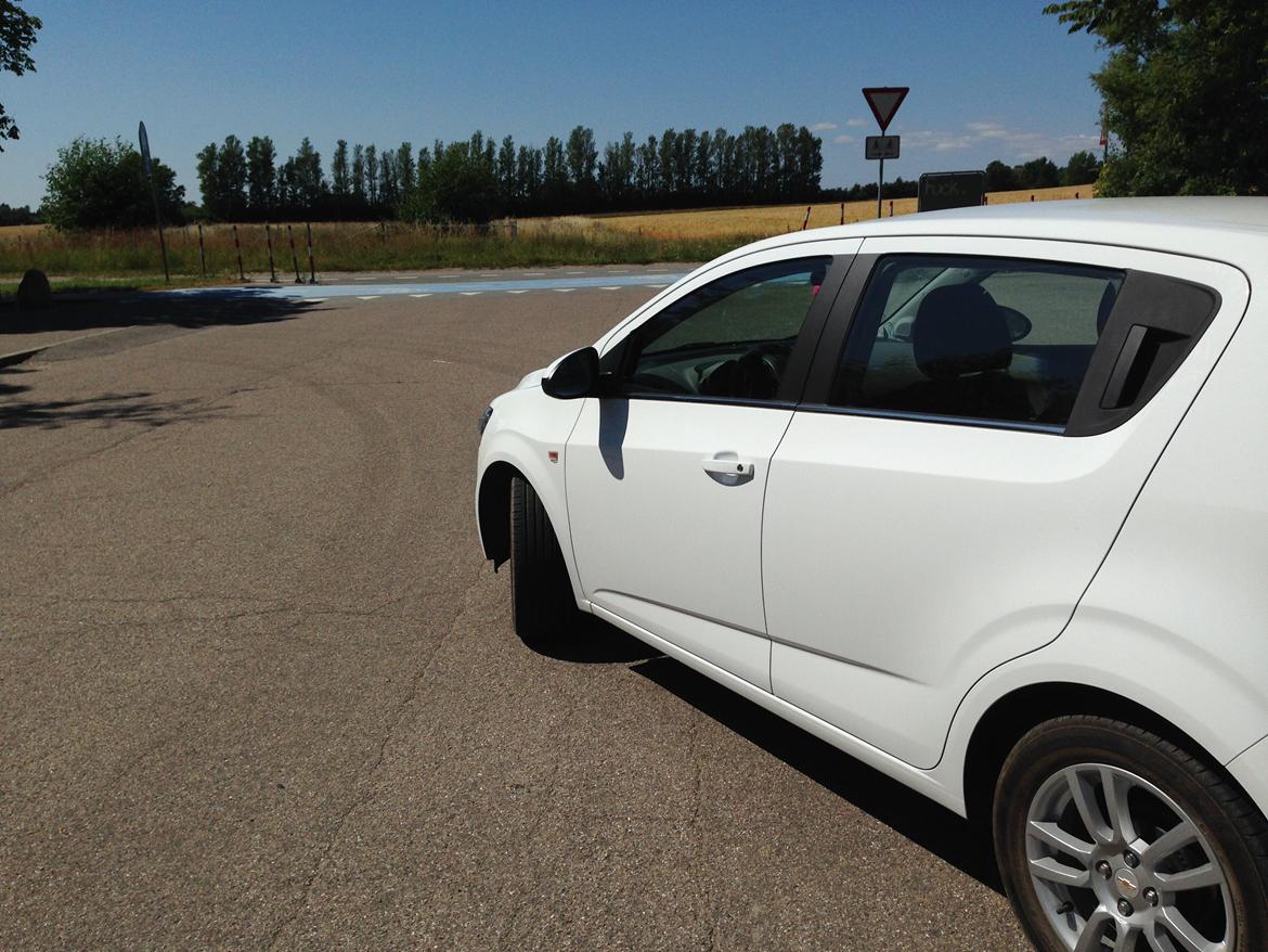 Chevrolet Aveo LTZ Hatchback billede 6