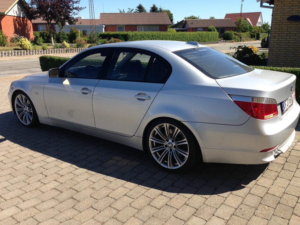 BMW 545i e60 billede 3