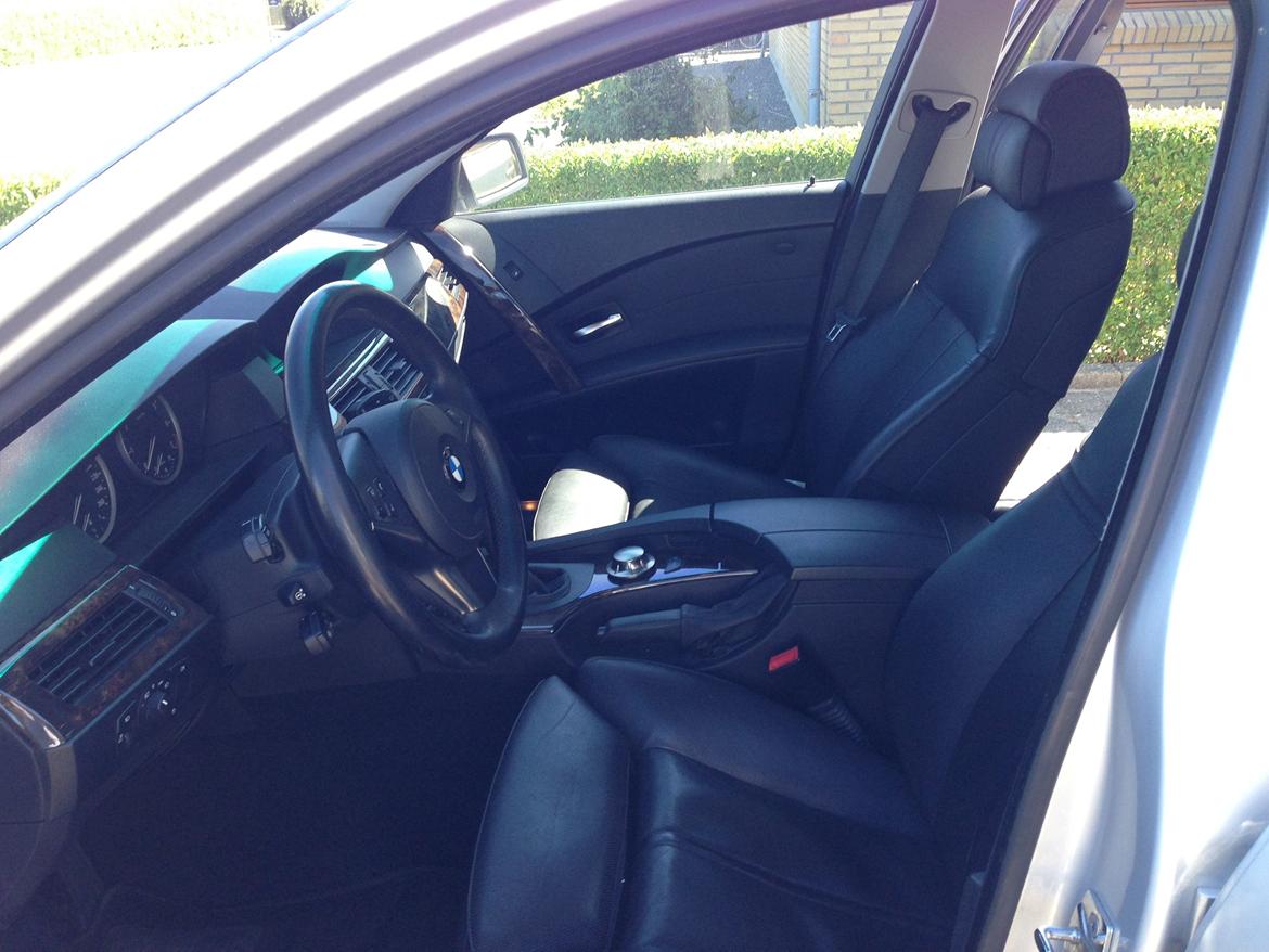 BMW 545i e60 billede 9