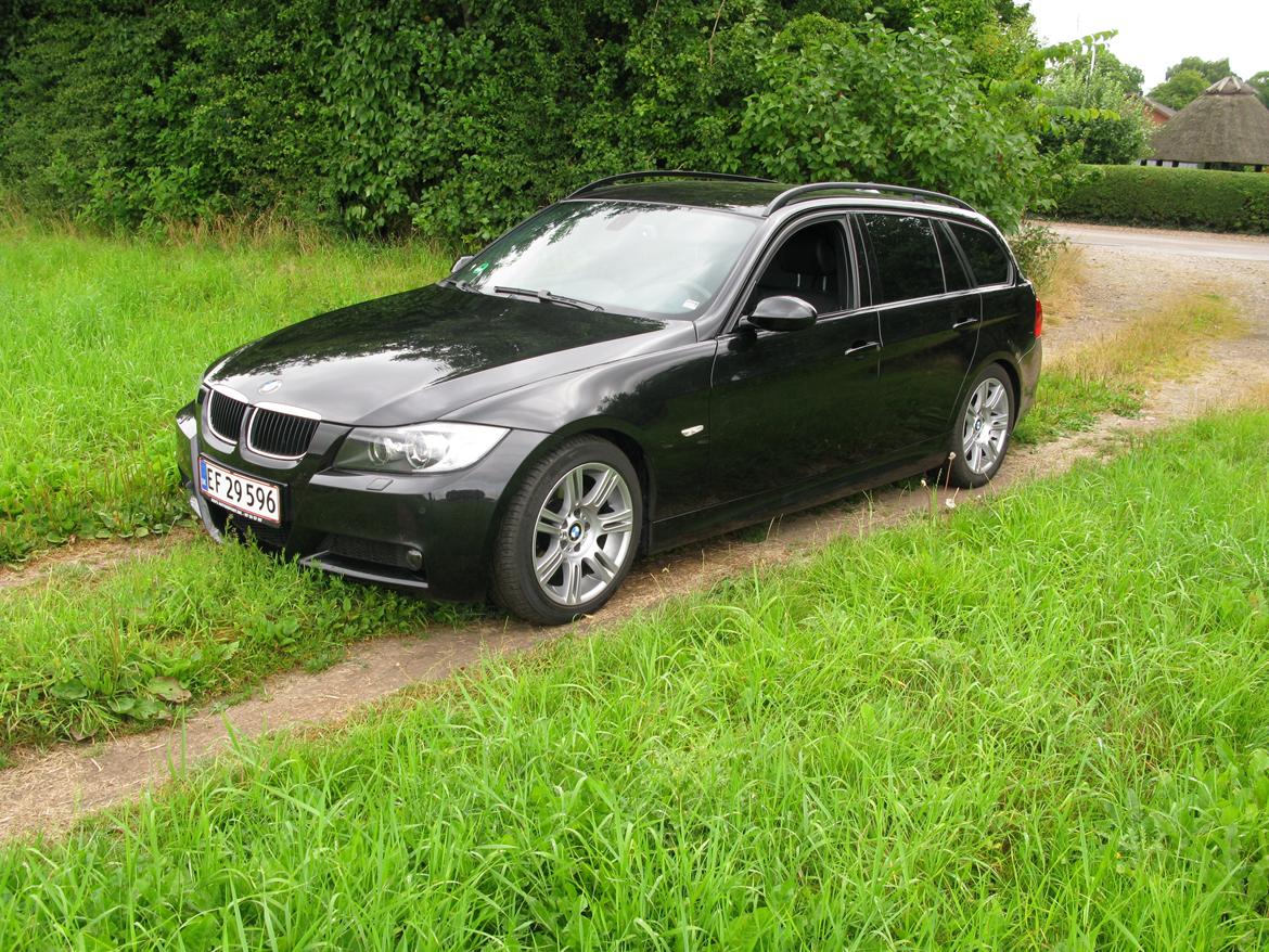 BMW 320d 2,0 touring E91 billede 2