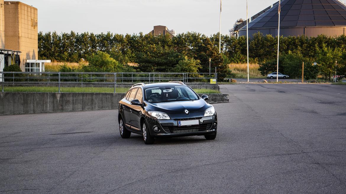 Renault Megane 1,4 TCe Sport Tourer *SOLGT* billede 7