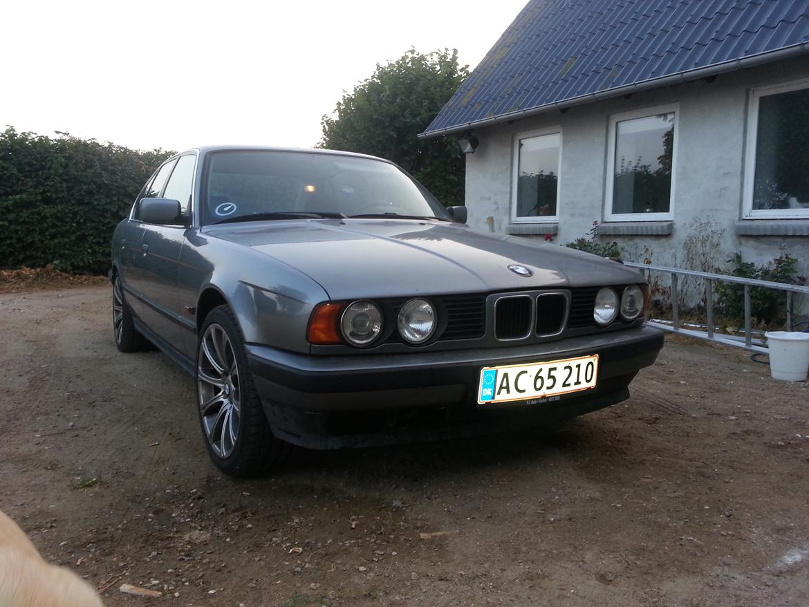 BMW E34 525 TDS billede 1