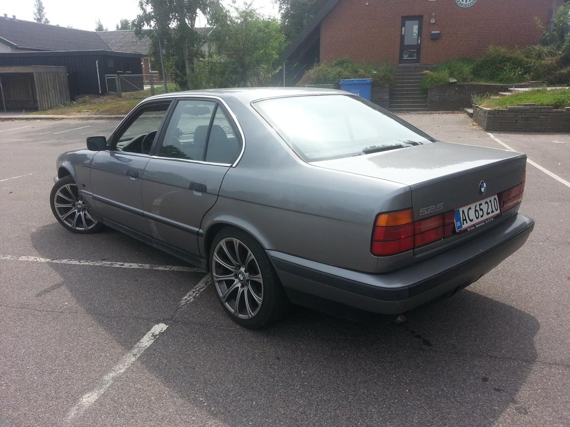 BMW E34 525 TDS billede 5