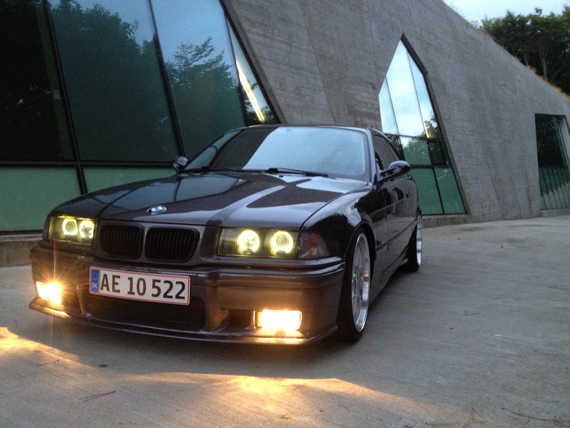 BMW E36 328 Coupè billede 2