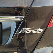 Ford fiesta titanium