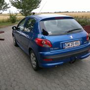 Peugeot 206 +