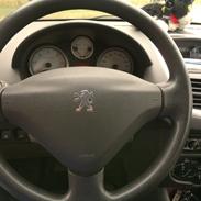 Peugeot 206 +