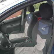 Peugeot 206 +
