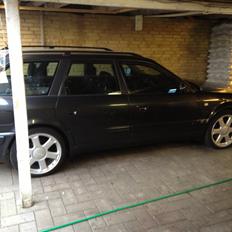 Audi 100 "Ur-S4" V8 Avant quattro