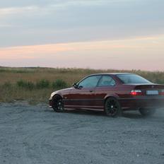 BMW e36 coupé 320i vanos aut.