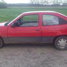 Opel Kadett E 1,6