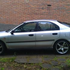 Mitsubishi Carisma 1,8 GDI