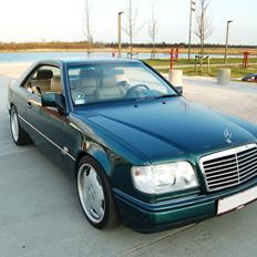 Mercedes Benz E320 CE