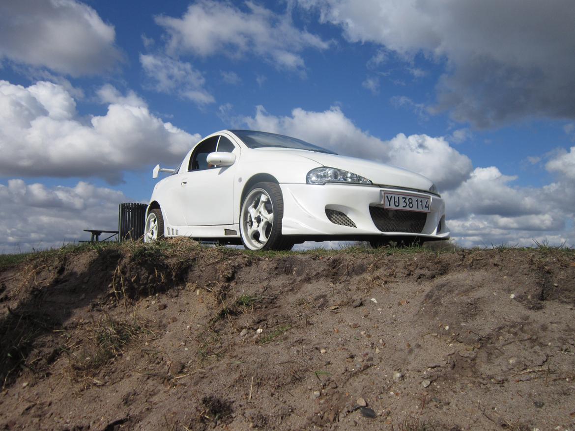 Opel tigra billede 1