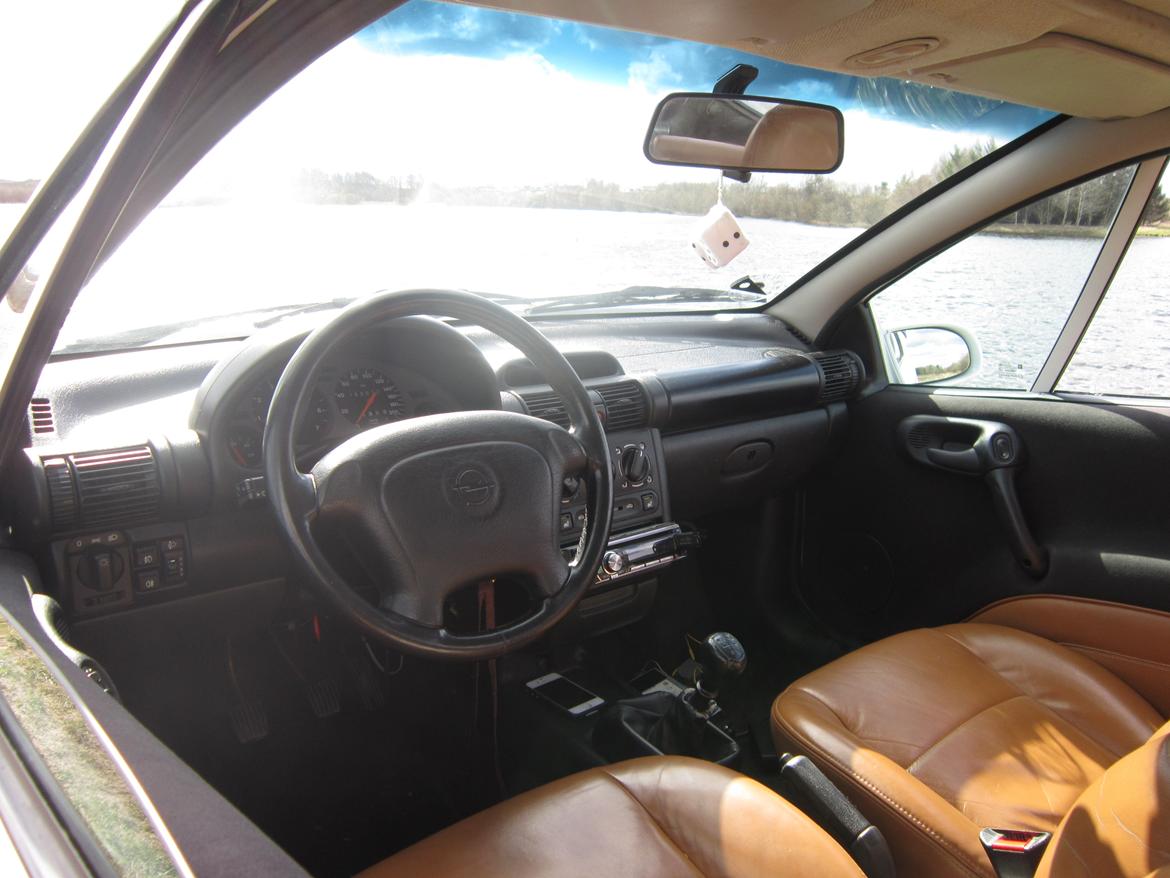 Opel tigra billede 6