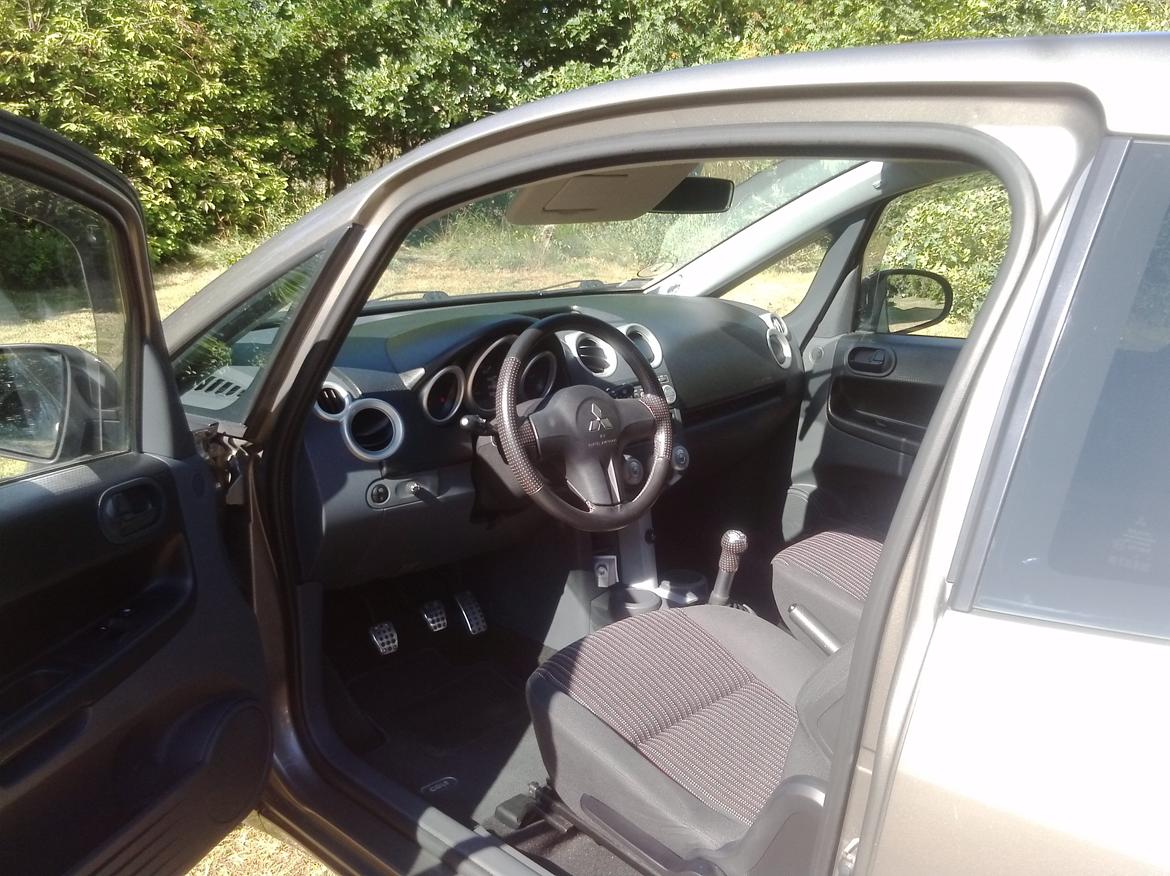 Mitsubishi colt insport coolpack billede 8