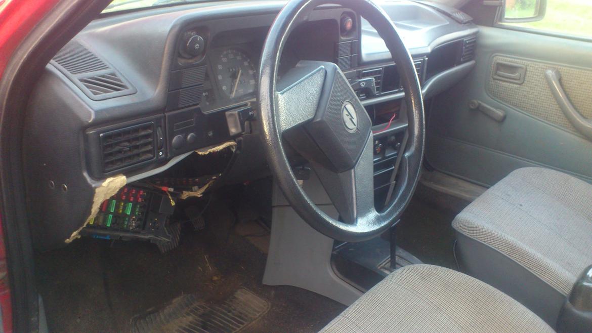 Opel Kadett E 1,6 billede 11