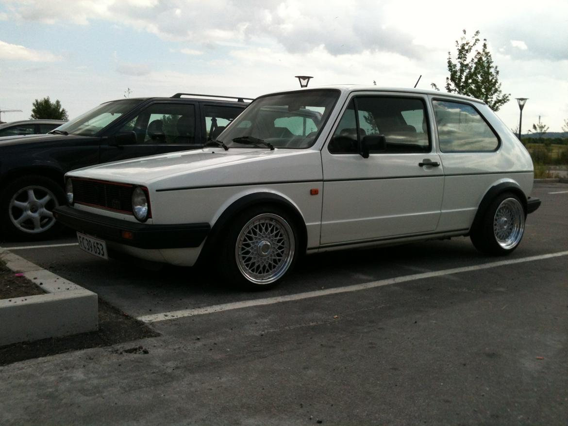 VW Golf 1 GTI 16V - Solgt billede 7