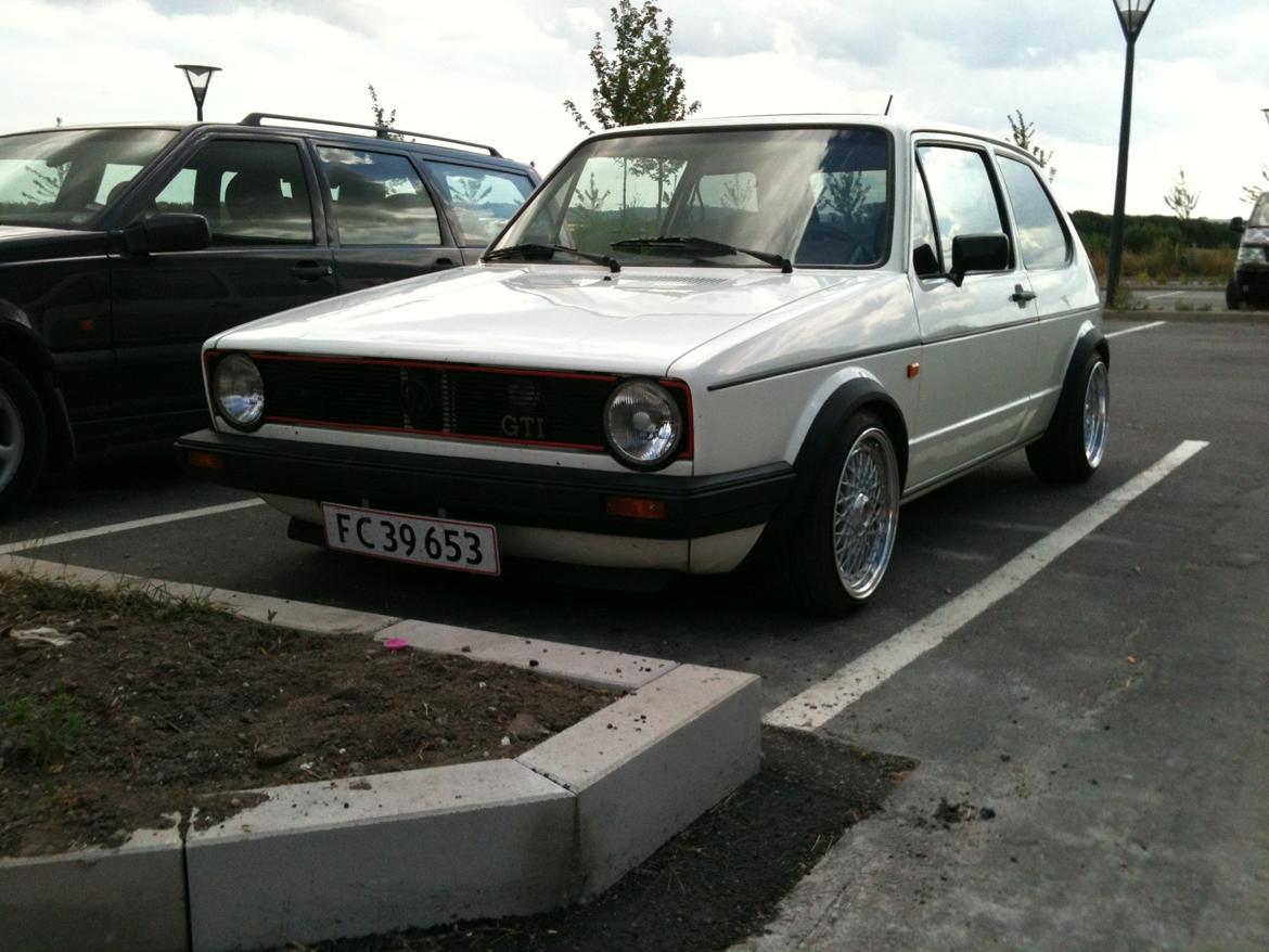 VW Golf 1 GTI 16V - Solgt billede 5