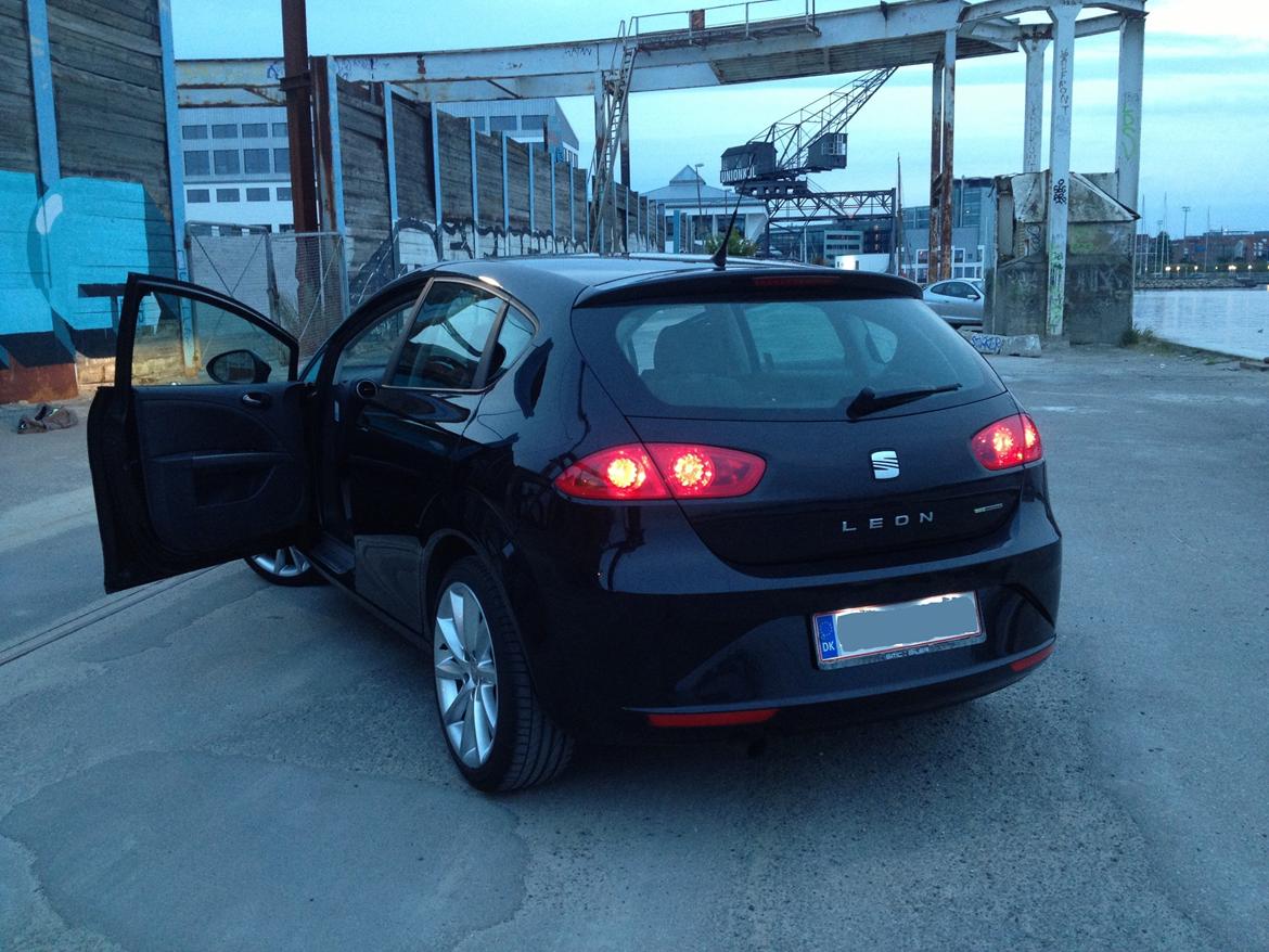 Seat Leon 1,6 TDI Style CR Ecomotive billede 2